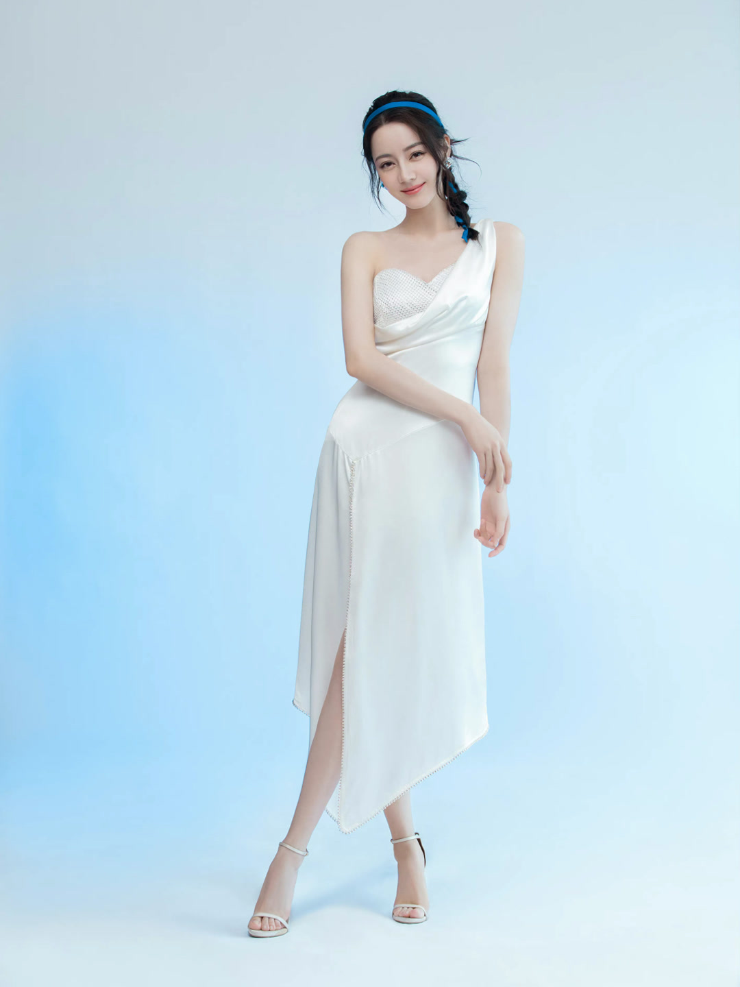 迪丽热巴_照片_02.jpg